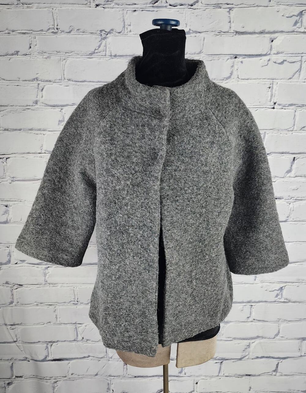 Rare Made in Italy Wool Jacket Womens M corpcore warm fuzzy Jackie O Audrey